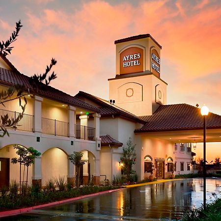 Ayres Hotel Redlands - Loma Linda Luaran gambar