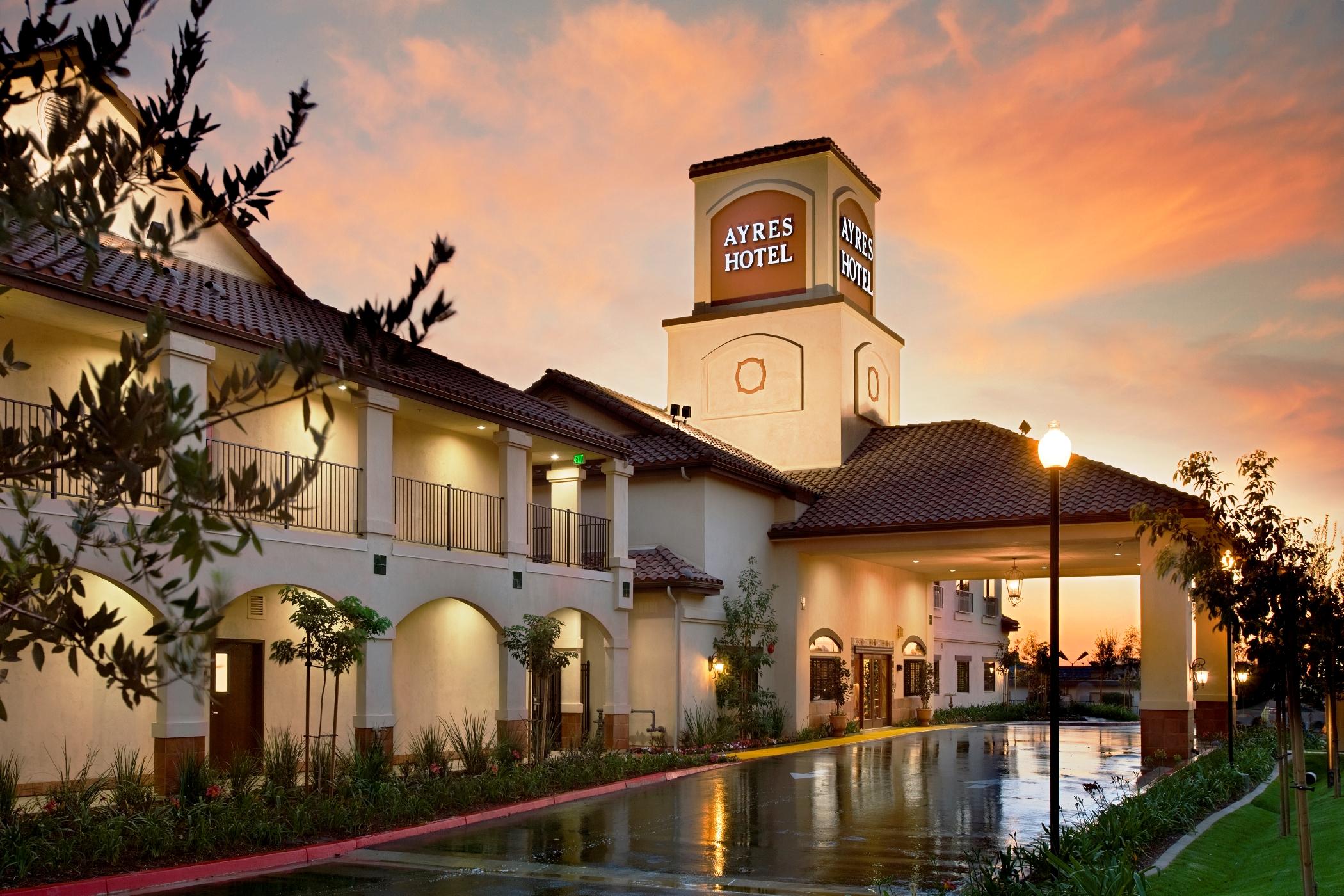 Ayres Hotel Redlands - Loma Linda Luaran gambar