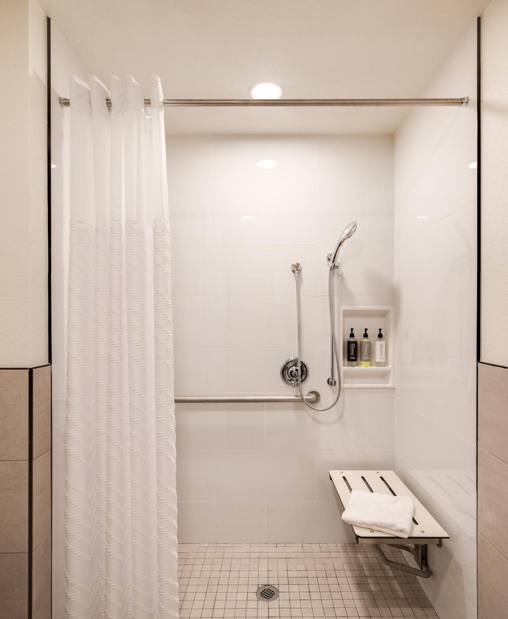 Ayres Hotel Redlands - Loma Linda Luaran gambar