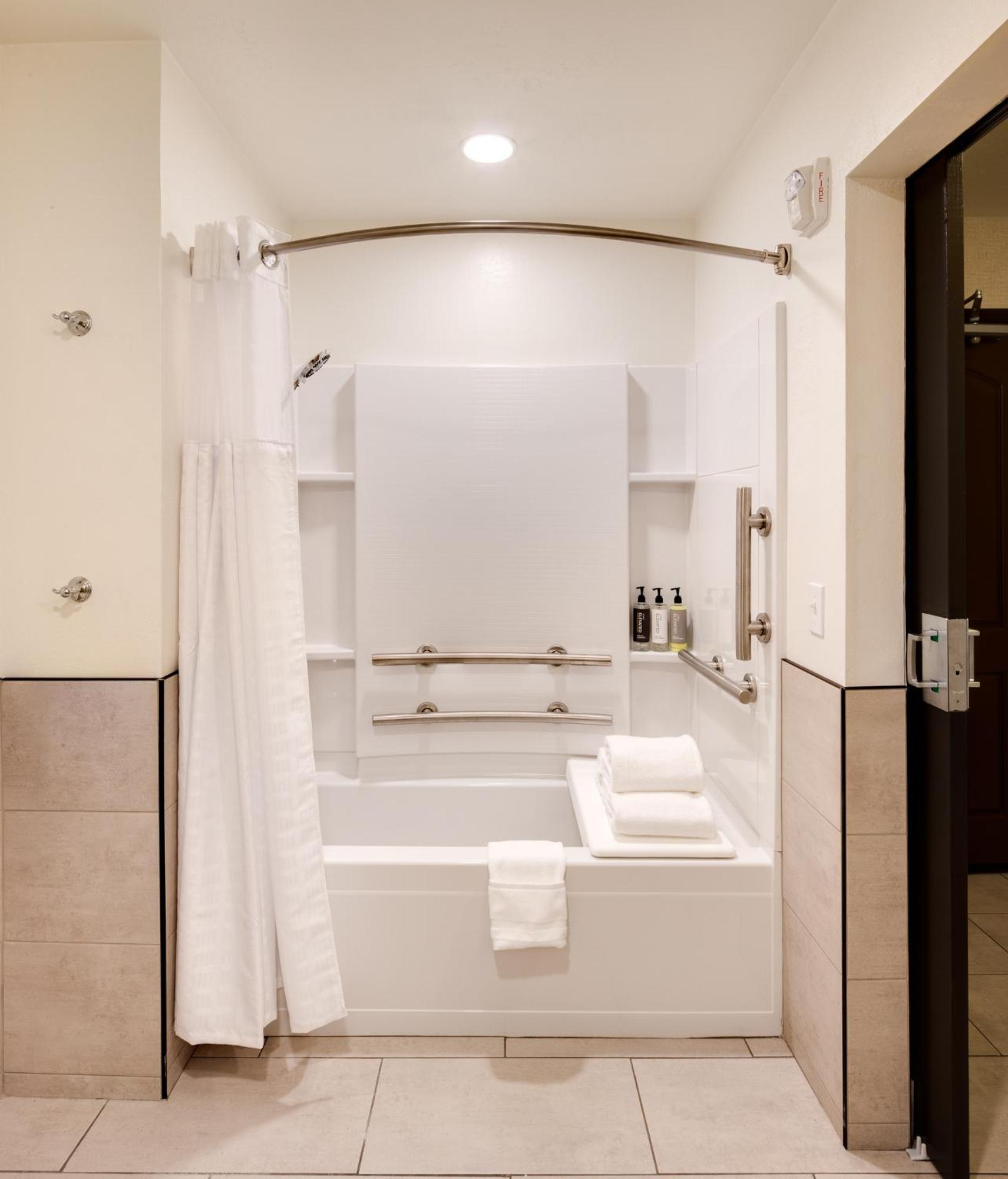 Ayres Hotel Redlands - Loma Linda Luaran gambar