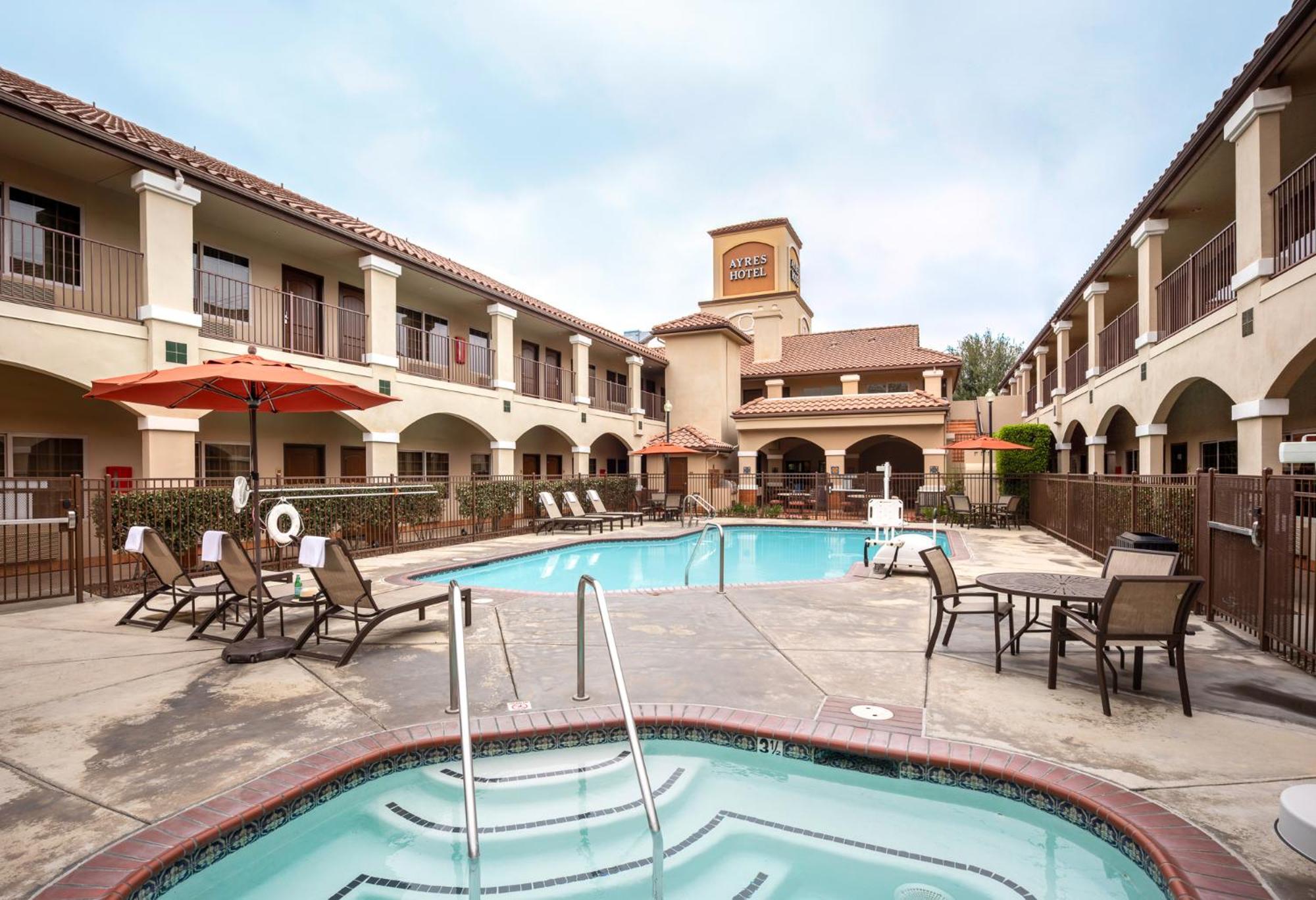 Ayres Hotel Redlands - Loma Linda Luaran gambar