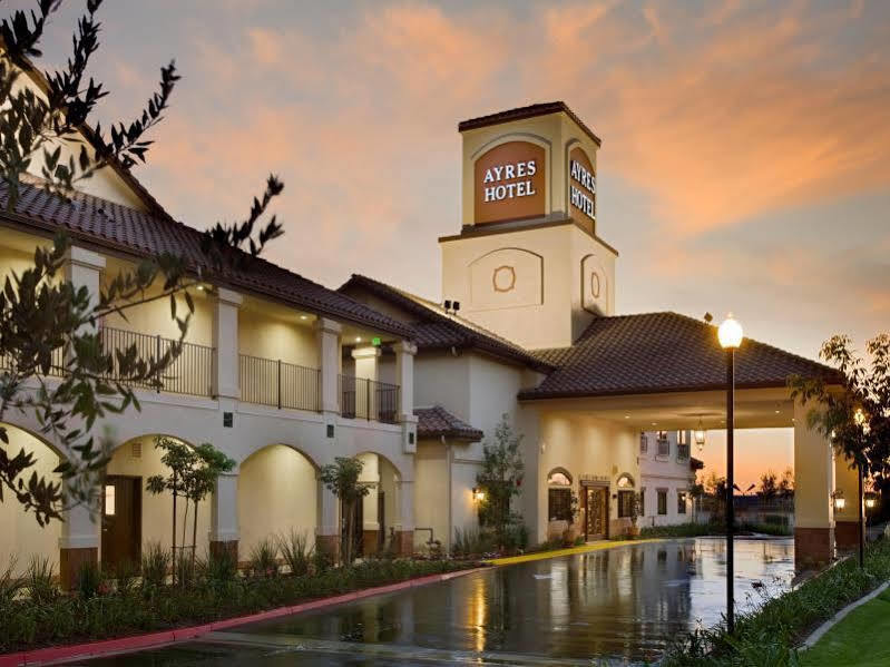 Ayres Hotel Redlands - Loma Linda Luaran gambar